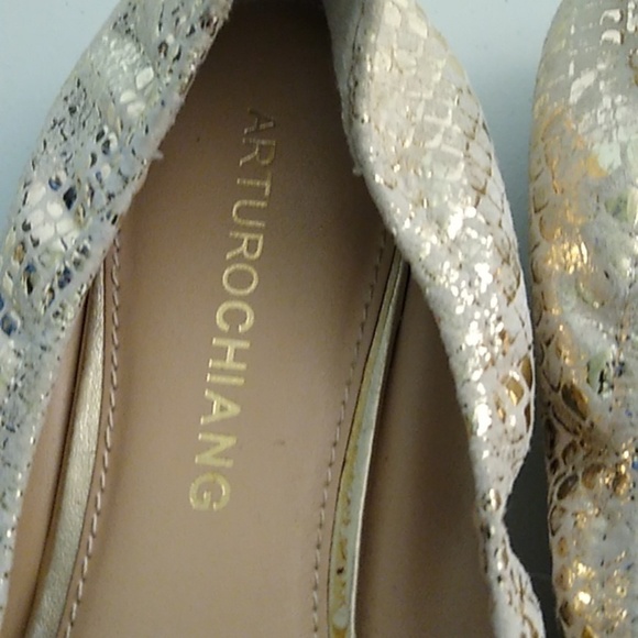 ARTURO CHANG GOLD & CREAM LEATHER SNAKE BALLET FLATS WITH RHINSTONES - Picture 5 of 14